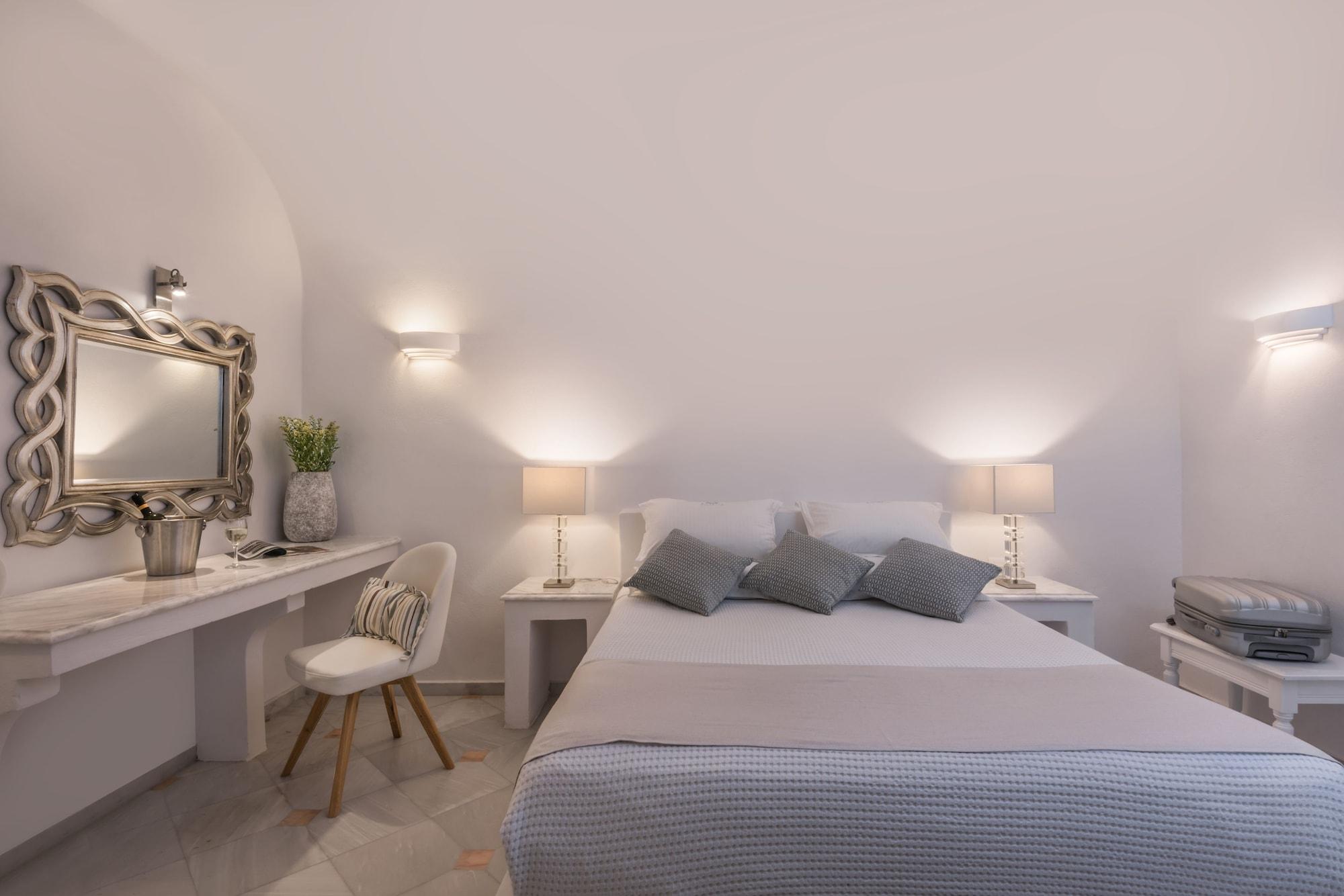 Anteliz Suites Fira (Santorini) Exterior foto